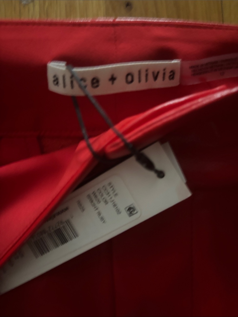NWT Alice + Olivia Red Wide-Leg Vegan Leather Pants - Picture 4 of 4